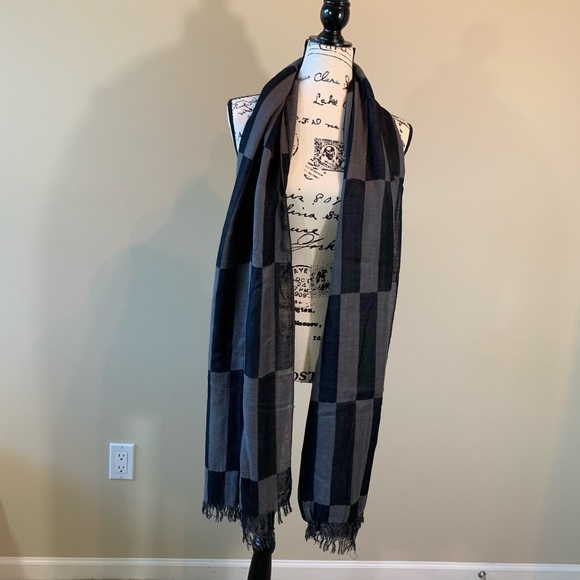 ❤️❤️FREE ❤️❤️ 100% Cotton Scarf Grey & Black - Picture 4 of 8